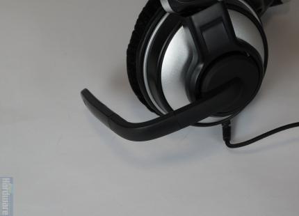 Corsair HS1 09