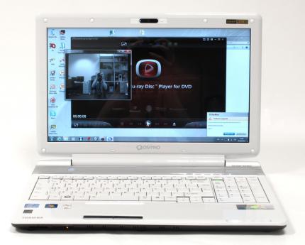 Toshiba Qosmio F750-10L (2)