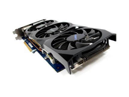 Gigabyte Geforce GTX 560 Ti 448 Cores mit Windforce-Kühlung