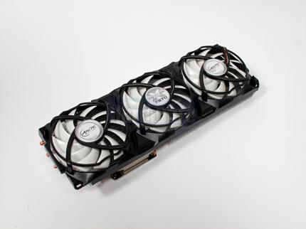 Grafikkarten-Kühler Arctic Accelero Xtreme 7970 im Test (2)