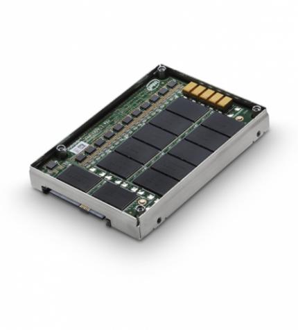 Hitachi mit ersten SLC-NAND-Flash-SSDs in 25 Nanometer für Unternehmen. (2)