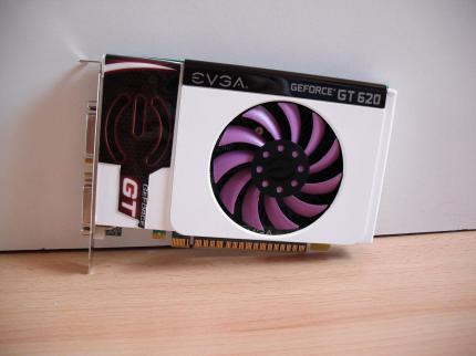Purple White: Casemod mit gemoddeter Grafikkarte (27)