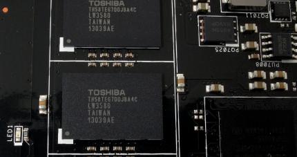 Asus ROG Raidr PCIe SSD 240GB 1 