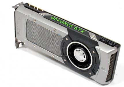 Nvidia Geforce GTX 770 - optisch ein kleiner Titan, auch mit 8- u. 6-Pol-Stromanschluss.