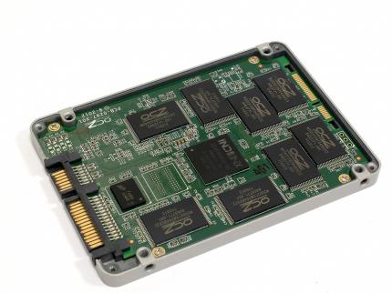 OCZ Vector mit 256 GByte & Firmware 2.0