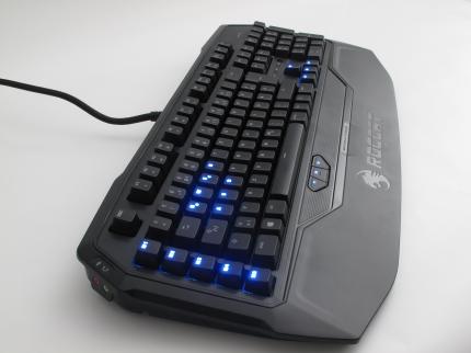 Roccat Ryos MK Pro: Roccats Mechanik-Flaggschiff und Beleuchtungswunder bei uns im ersten Test (15)