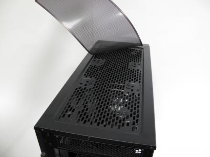 Corsair Obsidian 750D im Test: Hochwertige, aber auch teure Hardware-Behausung (8)