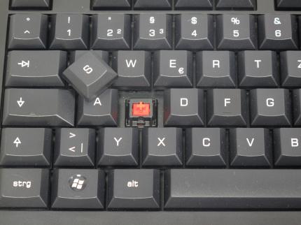 Cherry MX Board 3.0: Ist das mechanische Keyboard mit seltenen flachen Notebook-Tastenkappen ein guter Spielpartner? (9)