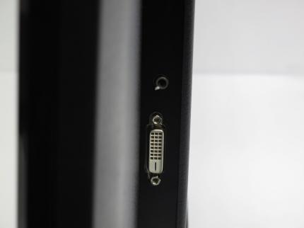 Qnix QX2710LED Anschluesse