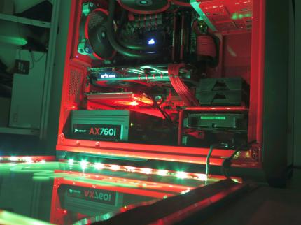 Mifcom Custom Paint PC (4)
