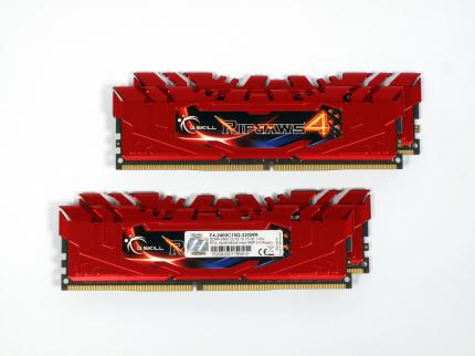 G.Skill Ripjaws 4 F4-2400C15Q-32GRR