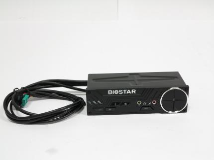 Das dem Biostar Gaming Z97X beiliegende Front-Panel schleift Audio-Signale nicht einfach durch (beziehungsweise nur auf ausdrücklichen Wunsch), sondern beinhaltet einen vollwertigen Stereo-Audio-Codec.
