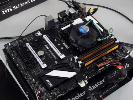 i7 5775C Teststand: Da unser altes Z87-G43 den i7-5775C nicht mehr unterstützt, musste es dem Board mit der niedrigsten Leerlauf-Leistungsaufnahme aus dem letzten Test weichen, dem MSI Z97S SLI Krait-Edition