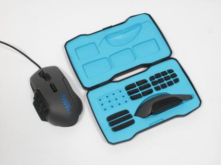 Roccat Nyth - Roccats modulare MMO-Maus mit wechselbaren Daumentasten im Test (11)