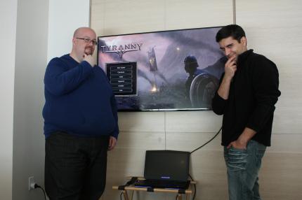 Das soll grimmig sein? Am bösen Blick müssen Game Director Brian Heins und Producer Matthew Singh (rechts) von 'Tyranny'-Entwicklungsteam noch etwas üben.
