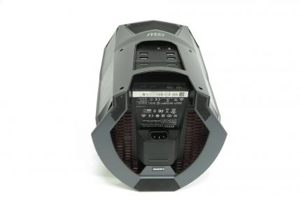 MSI Vortex G65-6QF SLI im Testlabor: Potenter Mini-PC fürs Spielen (8)