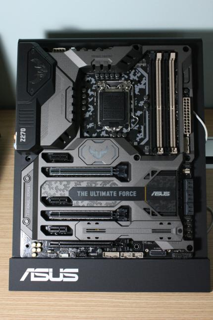 Z270 Mark I 01
