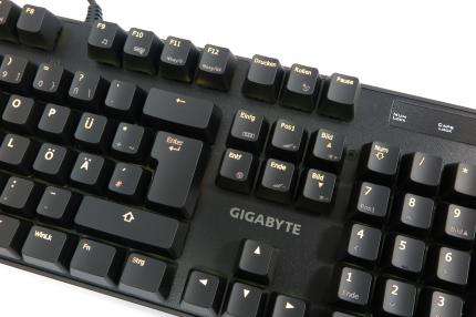 Gigabyte Force K85 RGB: Günstiger, bunt beleuchteter mechanischer Spielpartner im Test (9)