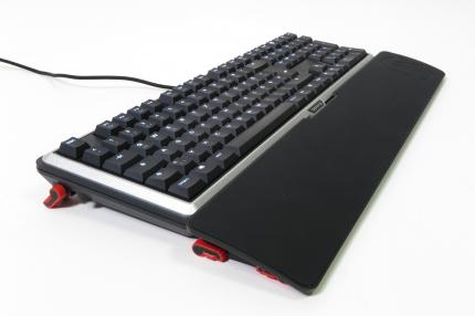 <strong>Cherry MX Board 5.0:</strong> Cherrys ergonomischer Leisetreter im Test (4)