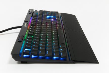 <strong>Corsair K70 RGB MK.2 Low Profile Rapidfire</strong>: Corsairs neues Keyboard mit schnellem Low-Profile-Schalterdebütanten im Test