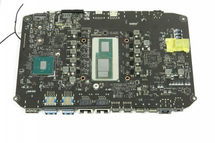 Kaby Lake G: Intel-CPU und AMD-GPU friedlich vereint in einem Prozessor.
