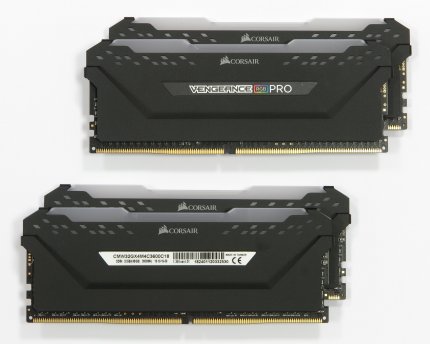 Corsair Vengeance RGB Pro CMW32GX4M4C3600C18