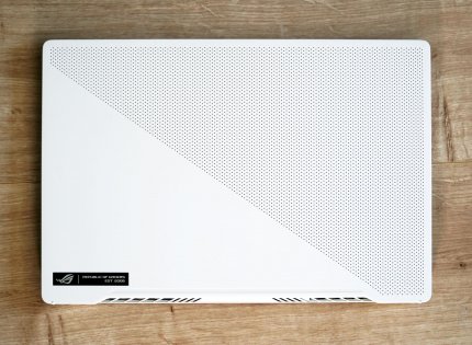 AMD ROG Zephyrus G14 mit Ryzen 9 4900H (5)