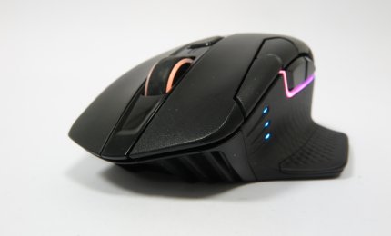 Corsair Dark Core RGB Pro SE im Test: Ist Corsairs neue, doppelt drahtlose Spielermaus ein Preis-Leistungs-Tipp? (15)