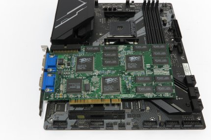 Rund 20 Jahre brauchte PCI-Express um, den Vorgänger vollständig zu verdrängen. Das letzte Mainboard mit PCI in der PCGH-Redaktion war Biostars B550GTA.