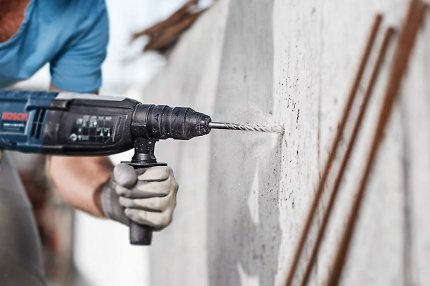 Mit den Hammerbohrern von Bosch Professional lässt sich präzise und sicher arbeiten.
