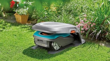 Bei der Platzierung der Mähroboter-Garage gilt es einiges zu beachten.