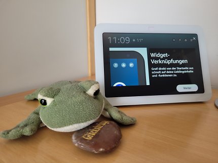 Echo Show 8 (3. Gen) mit Widgets.