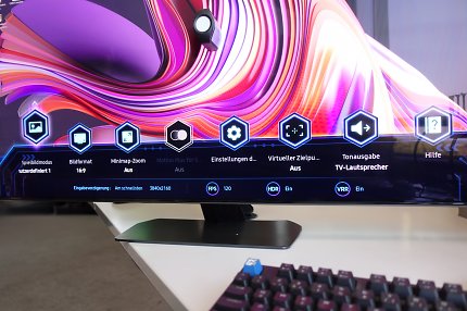 Samsung OLED GQ65S95C: Gaming Hub