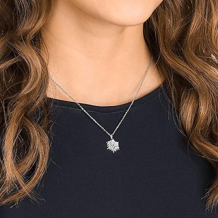 Swarovski Halskette mit Schneeflocke