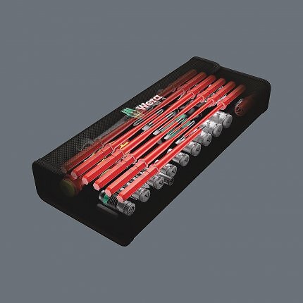 Das Wera W1 Wartung kommt mit Kraftform-Schraubendreher, Zyklop-Speed-Ratsche, Stecknüssen und VDE-isolierte Bits. Auch ein Joker-Maulschlüssel liegt dem Set bei. Nun ist es im zeitlich befriststen Angebot klar billiger als anderswo.