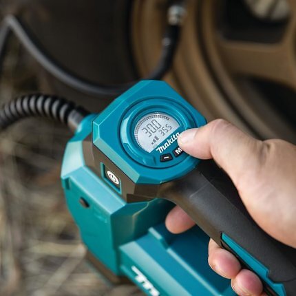 Über das digitale Manometer lässt sich der Luftdruck exakt einstellen. Der zuletzt gewählte Wert wird gespeichert.