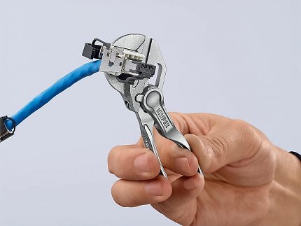 Die Knipex Cobra XS richtet sich an Bastler