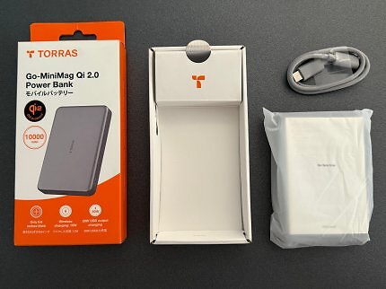 Torras PB-10 kommt mit USB-C-Kabel und leistet 10.000 mAh (brutto) bzw. 5.800 mAh (netto).