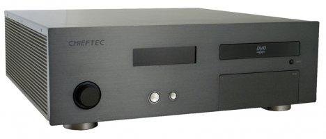 Innovatek stellt Chieftec HTPC-Gehäuse mit Wasserkühlung vor