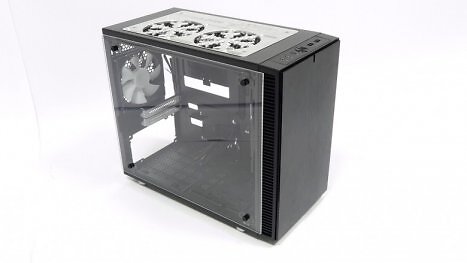 Fractal Design Define Nano S gewinnen: Einzelstück im limitierten Schneeflocken-Design