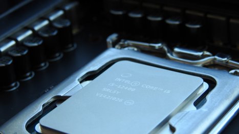 Intel Core i5-12400 im Test: Der 5600X-Konkurrent, der 14 Monate zu spät kam (4)