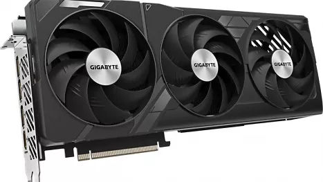 Geforce RTX 4070 Ti Super: Modell mit beschnittener 4090-GPU in Deutschland gesichtet