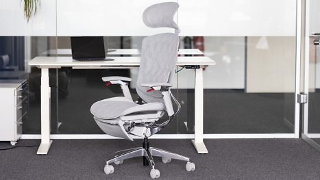 Flexispot Apollo im Test: Oberklasse beim Preis, aber auch bei Ergonomie und Sitzkomfort?