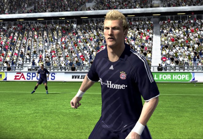 EA verpflichtet Bastian Schweinsteiger, Mittelfeld-Star des FC Bayern München, als deutsches Testimonial für die Fußballsimulation FIFA 10