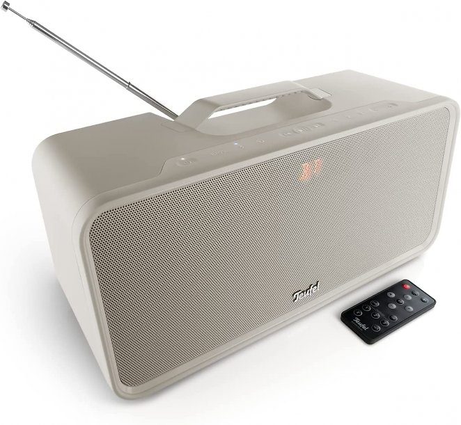 Teufel BOOMSTER Robuster Bluetooth Lautsprecher mit 2.1-Stereo-System Soundsystem DAB+ und FM-RDS-Radiotuner Schutz vor Strahlwasser nach IPX5-Norm Weiß