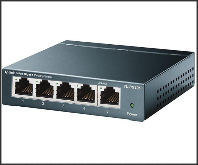 TP-Link TL-SG105 5-Ports Gigabit Netzwerk Switch (bis 2000 MBit/s im Vollduplexmodus, geschirmte RJ-45 Ports, Metallgehäuse, optimiert Datenverkehr, IGMP-Snooping, unmanaged, lüfterlos) blau metallic