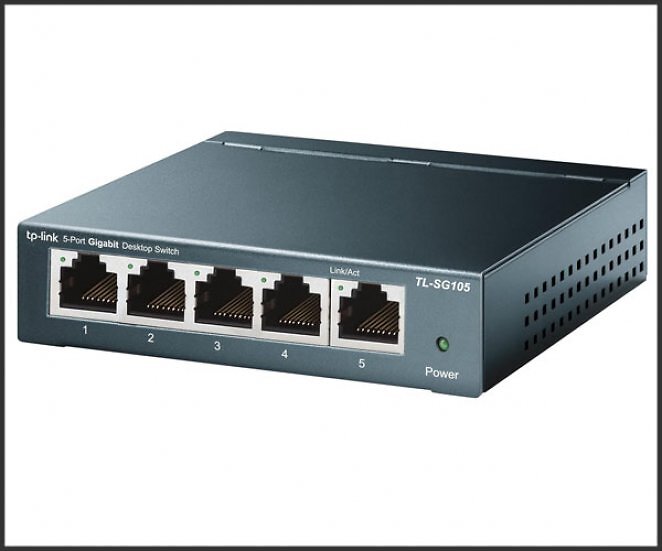 TP-Link TL-SG105 5-Ports Gigabit Netzwerk Switch (bis 2000 MBit/s im Vollduplexmodus, geschirmte RJ-45 Ports, Metallgehäuse, optimiert Datenverkehr, IGMP-Snooping, unmanaged, lüfterlos) blau metallic