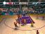 Auch bei Basketball ist Reflexion Trumpf: Hier in NBA Live 07 werden nicht nur die Figuren gespiegelt, sondern auch die Bandenwerbung.