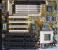 Sockel-7-Mainboard mit eher unglücklichem Layout (Bild: mail.lipsia.de/~enigma/neu/pictures.html)