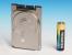 Toshibas 1,8-Zoll-HDDs sind kaum größer als eine handelsübliche AA-Batterie. (Bild: Toshiba)